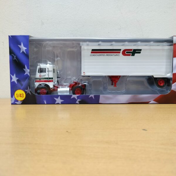 #78 White Freightliner COE Camiones americanos